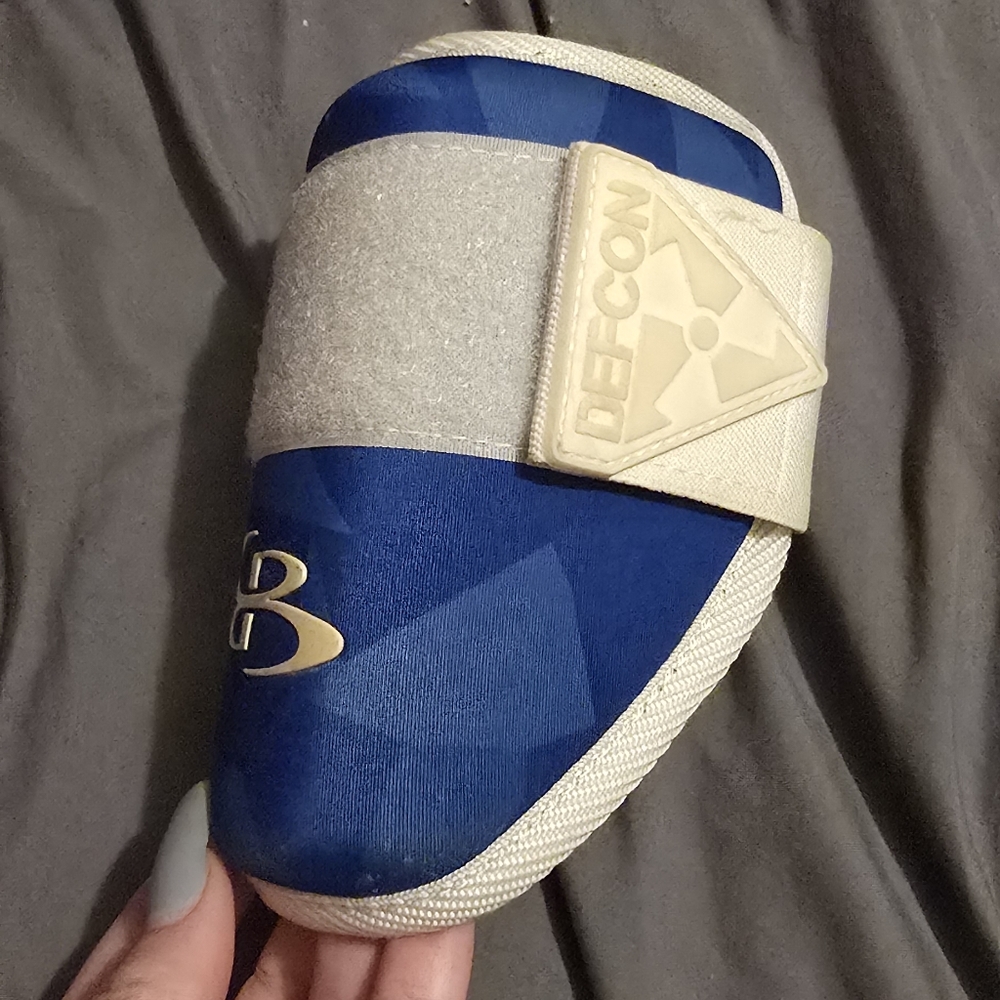 Youth Elbow Protector, Batting - Boombah - Picture 2 of 5
